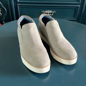 Dr. Scholls Wedge Bootie 9.5